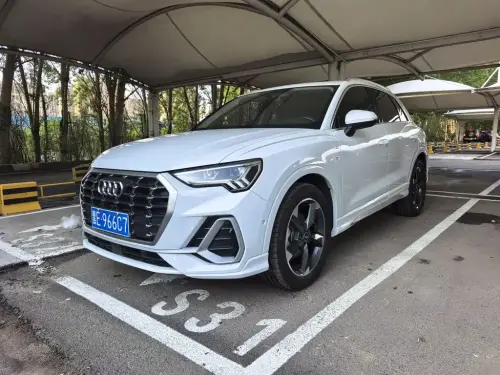 Audi Q3, 2023