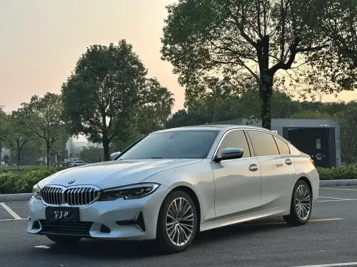 BMW 3-Series, 2020