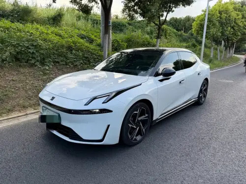 Lynk & Co 07, 2024