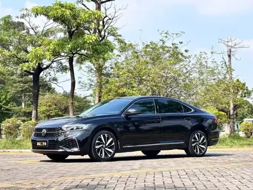 Volkswagen Passat, 2022