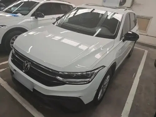 Volkswagen Tiguan, 2024