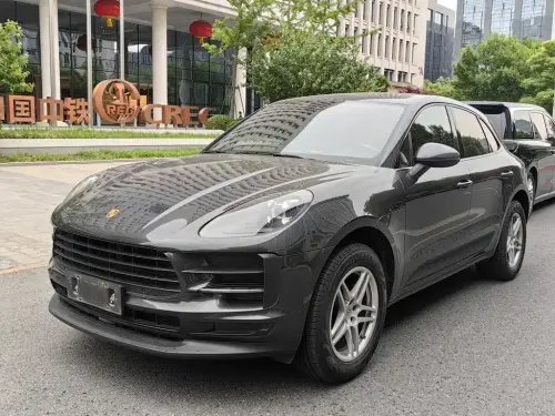 Porsche Macan, 2020
