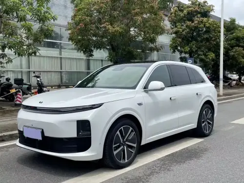 Li Auto L6, 2025