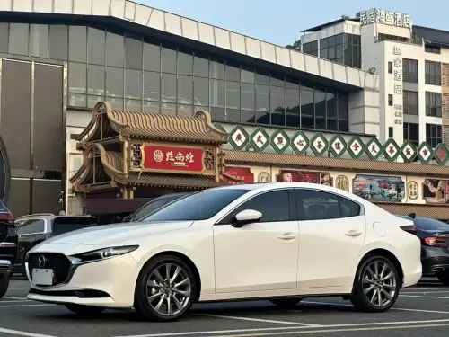 Mazda Mazda3 Axela, 2022