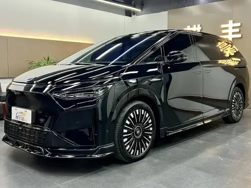 XPeng X9, 2026