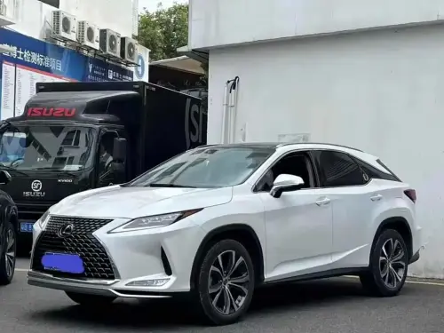 Lexus RX, 2021