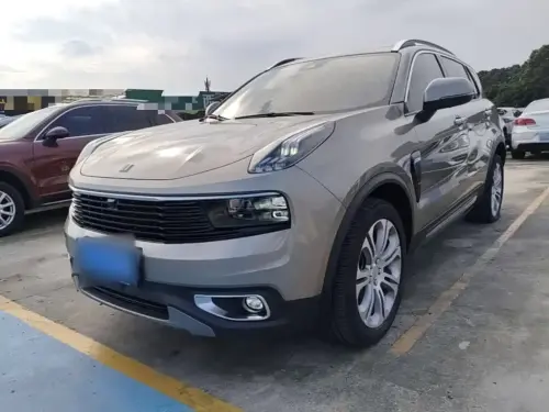 Lynk & Co 01, 2020