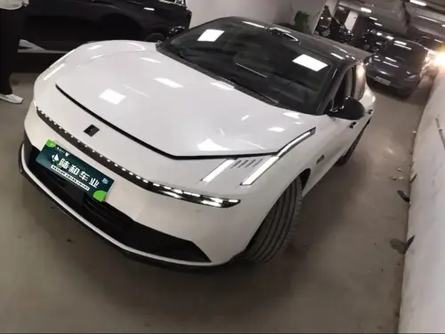 Lynk & Co 10, 2025