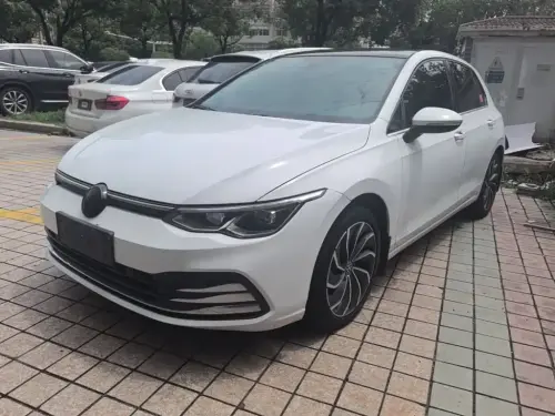 Volkswagen Golf, 2021