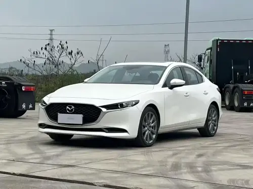 Mazda Mazda3 Axela, 2024