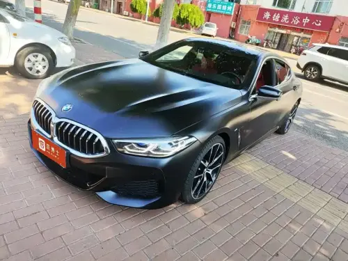BMW 8-Series, 2022