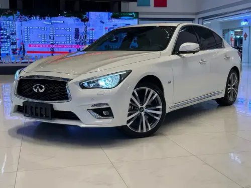Infiniti Q50, 2023
