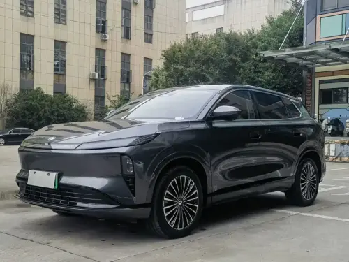 Dongfeng L8, 2025