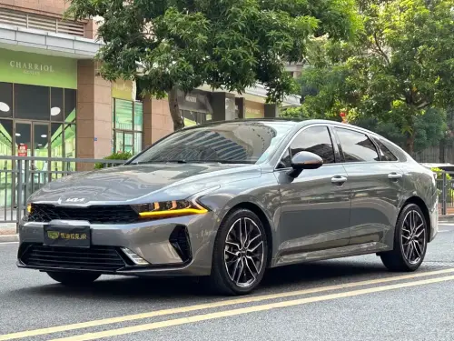 Kia K5, 2023