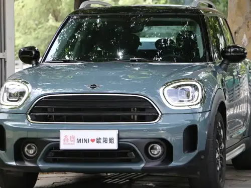 Mini MINI COUNTRYMAN, 2021