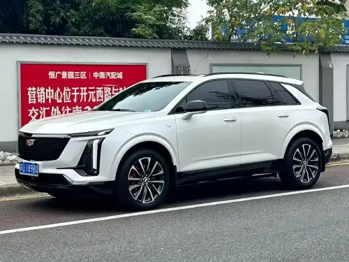 Cadillac XT5, 2025