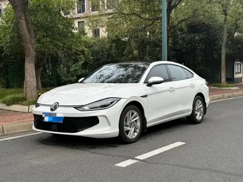 Volkswagen Lamando, 2023
