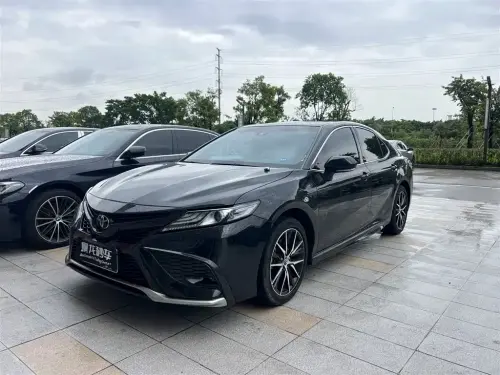Toyota Camry, 2023