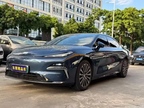 Geely Galaxy Xingyao 8, 2025