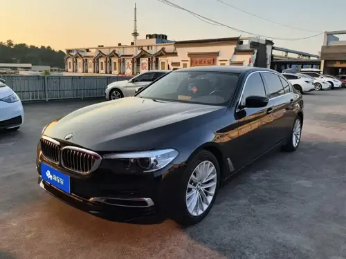 BMW 5-Series, 2020