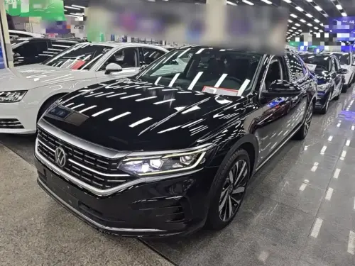 Volkswagen Passat, 2022