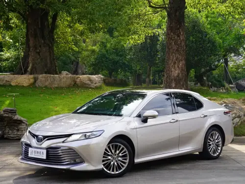 Toyota Camry, 2020