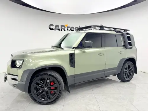 Land Rover Defender, 2020