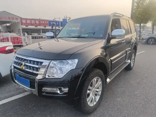 Mitsubishi Pajero, 2020