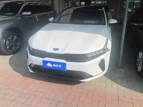 Kia K5, 2021