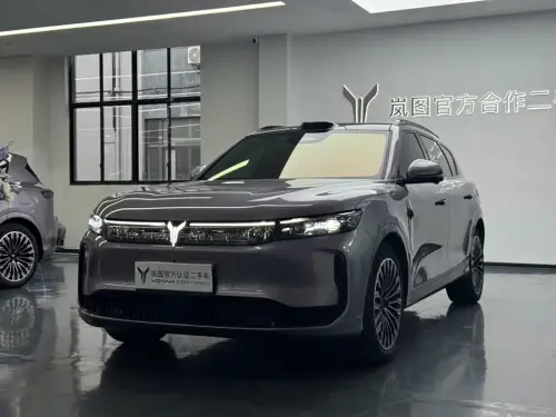 Voyah FREE, 2025