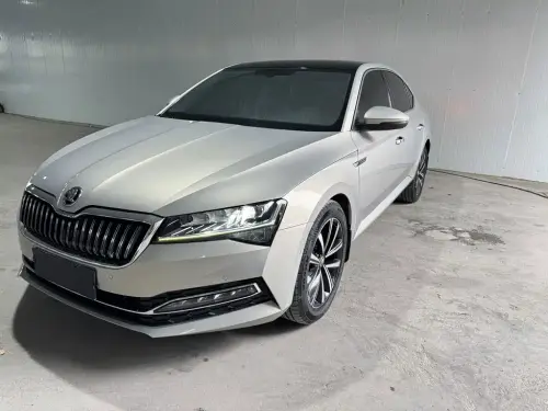 Skoda Superb, 2022