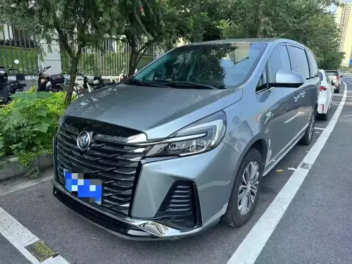 Buick GL8, 2023