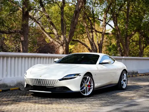Ferrari Roma, 2021