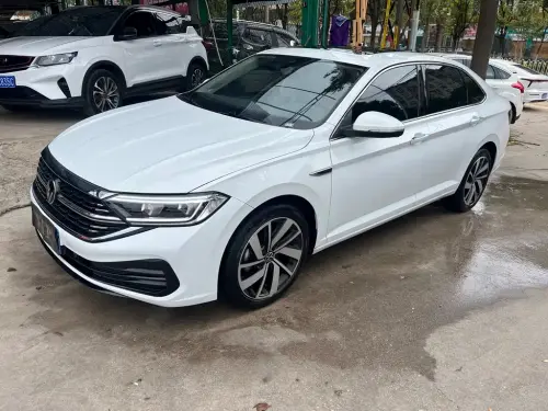 Volkswagen Sagitar, 2023
