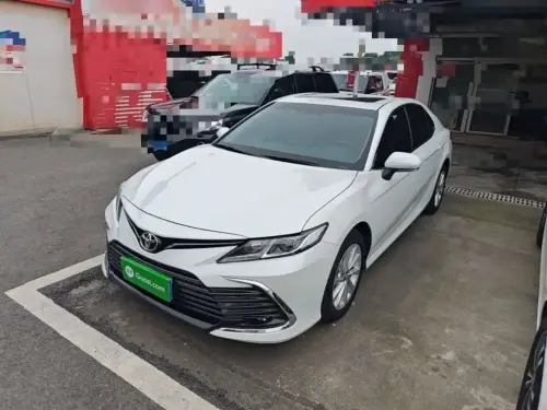 Toyota Camry, 2023