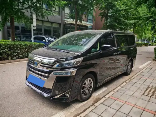 Toyota Vellfire, 2020