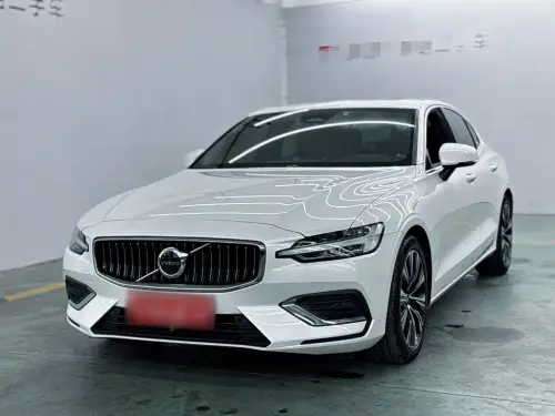 Volvo S60, 2024