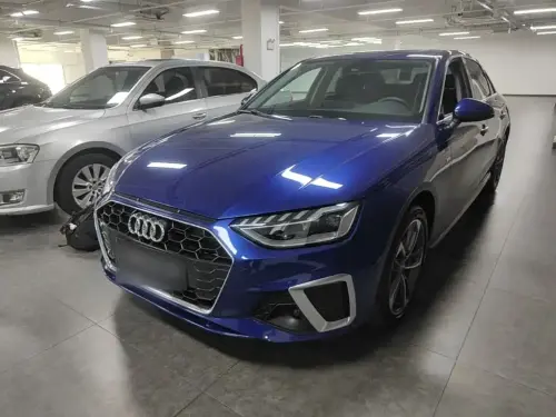 Audi A4, 2021