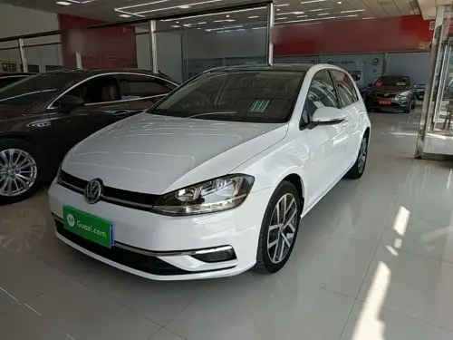 Volkswagen Golf, 2020