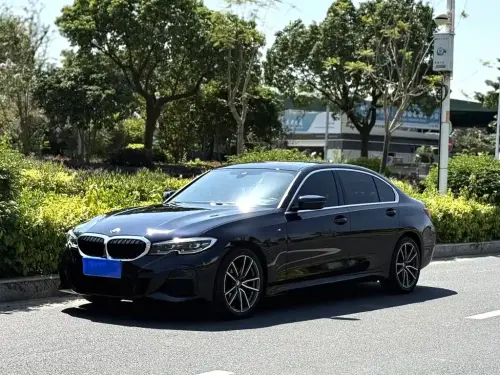 BMW 3-Series, 2021