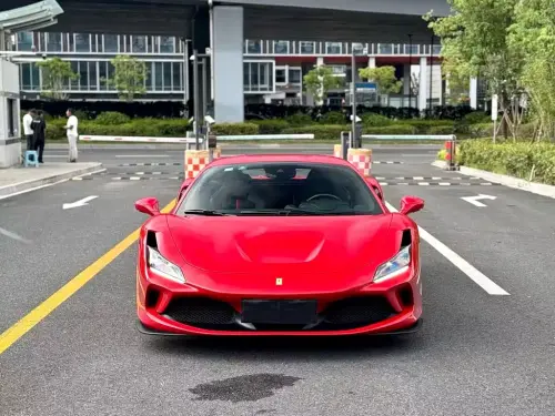 Ferrari F8, 2020