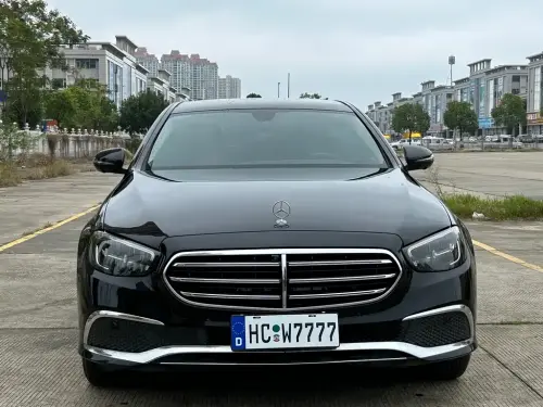 Mercedes-Benz E-Class, 2022