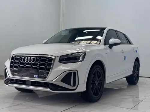 Audi Q2, 2021