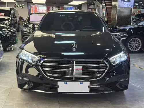 Mercedes-Benz E-Class, 2026