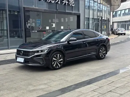 Volkswagen Passat, 2025