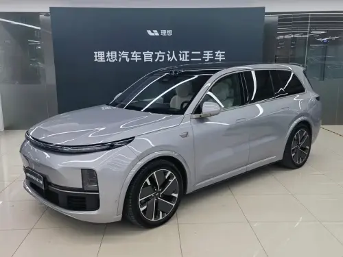 Li Auto L9, 2025