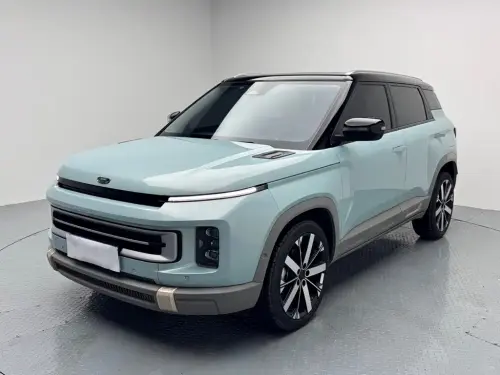 Geely ICON, 2023