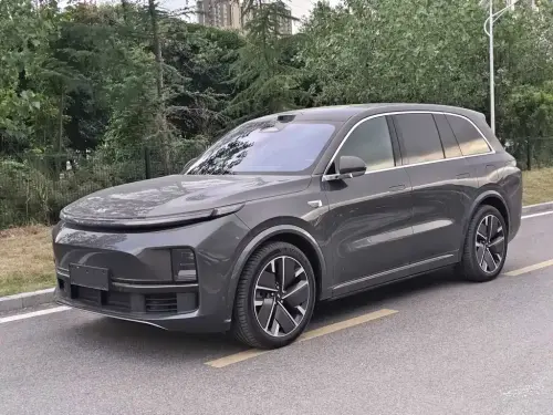 Li Auto L8, 2025