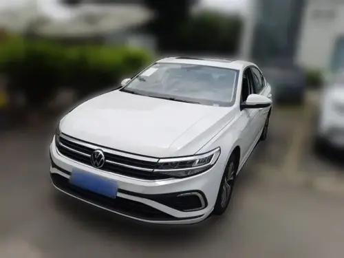 Volkswagen Bora, 2025