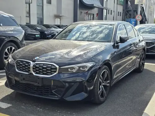 BMW 3-Series, 2023